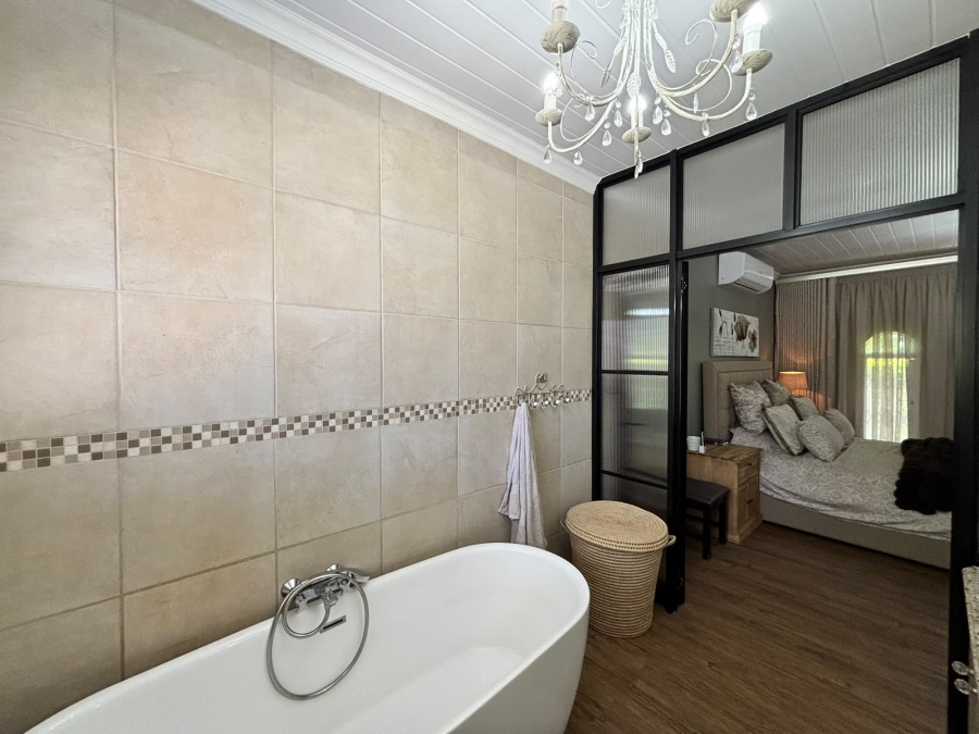 4 Bedroom Property for Sale in Grimbeeck Park North West